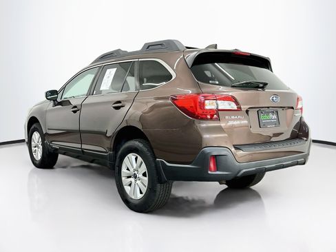 Used 2019 Subaru Outback 2.5i Premium AWD/4WD image 5