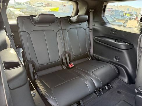New 2026 Jeep Grand Cherokee L Limited w/ Limited Altitude Package AWD/4WD image 14