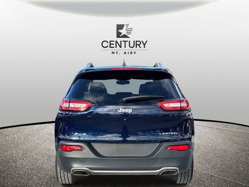 Used 2016 Jeep Cherokee Limited image 3