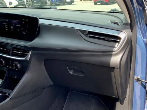 Used 2024 Buick Encore GX Preferred image 17