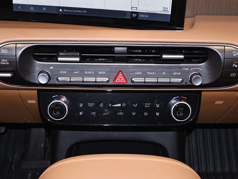 Used 2026 Hyundai Palisade Calligraphy AWD/4WD image 35