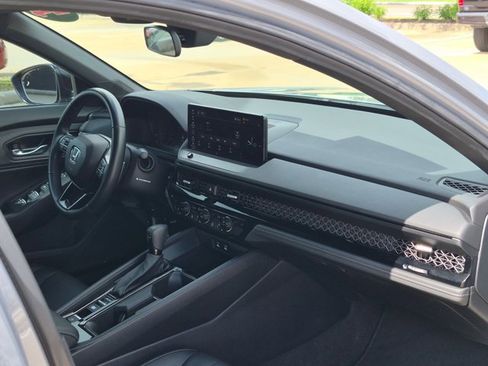 Used 2024 Honda Accord Sport-L image 21