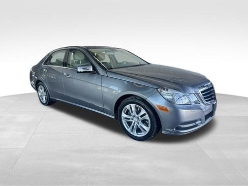 Used 2011 Mercedes-Benz E 350 E 350 image 2