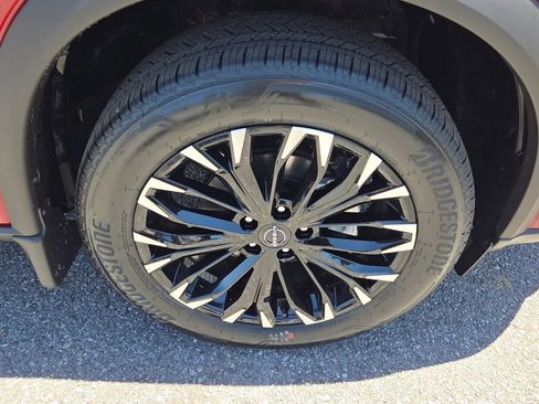 New 2026 Nissan Rogue SV FWD image 14