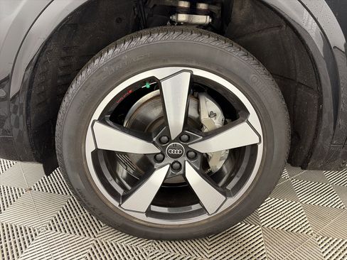 Certified 2023 Audi Q5 2.0T Prestige w/ Prestige Package image 13