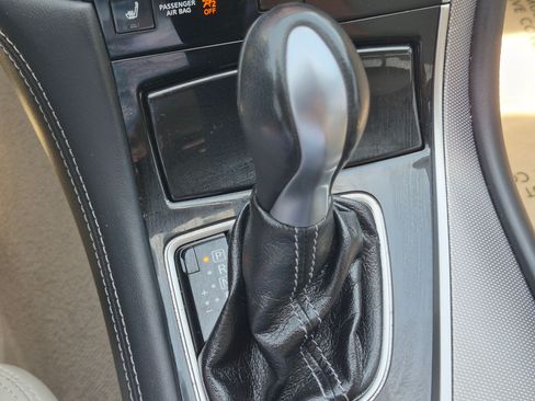 Used 2015 INFINITI Q50 Hybrid AWD w/ Navigation Package image 28