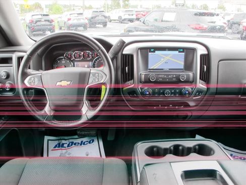 Used 2017 Chevrolet Silverado 1500 LT w/ All Star Edition AWD/4WD image 15