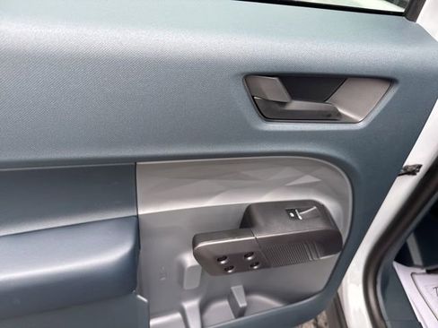 New 2025 Ford Maverick XLT w/ XLT Luxury Package image 11