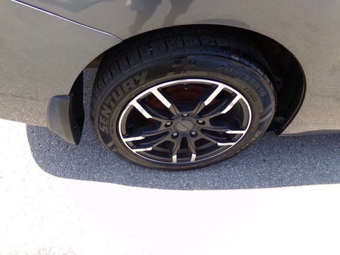 Used 2013 Honda Civic LX image 31