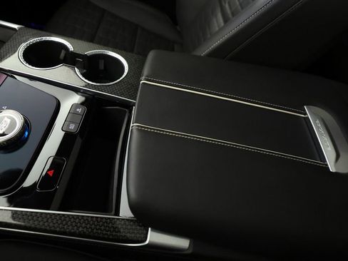 Used 2025 Cadillac Escalade V image 42