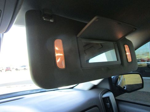 Used 2018 GMC Sierra 1500 SLT image 41