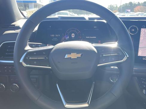 New 2026 Chevrolet Suburban Premier w/ Sun And Tow Package image 29