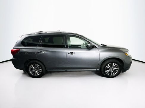 Used 2019 Nissan Pathfinder SL w/ Cargo Package image 10