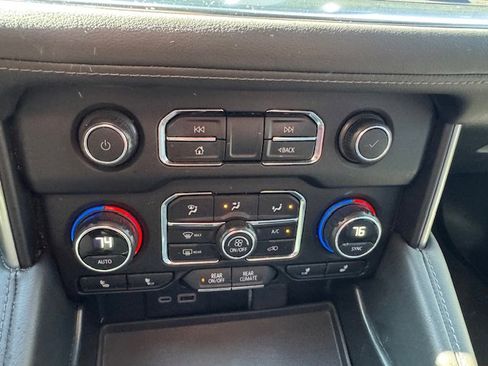 Used 2024 Chevrolet Tahoe LT image 18