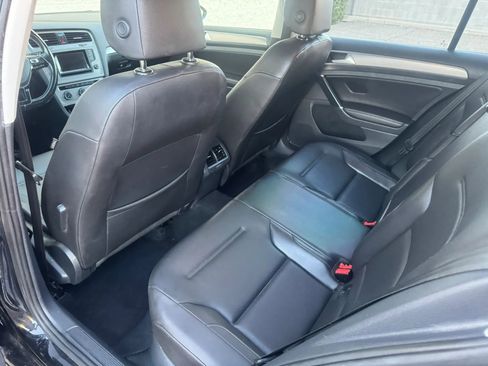 Used 2015 Volkswagen Golf TDI S FWD image 20