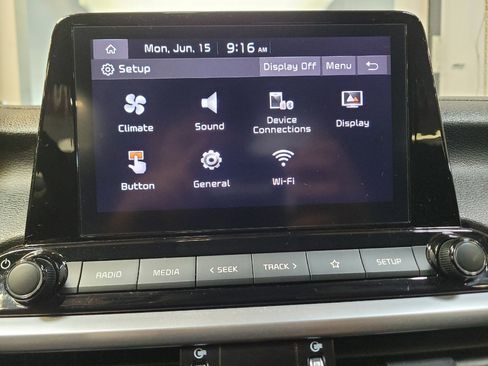 Used 2023 Kia Forte LXS FWD image 25