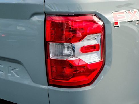 New 2024 Ford Maverick Lariat w/ FX4 Off-Road Package AWD/4WD image 9