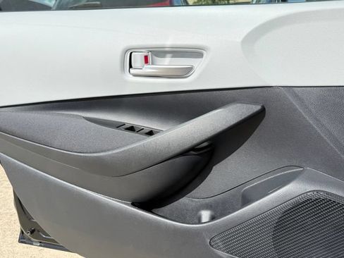 Used 2026 Toyota Corolla SE FWD image 20