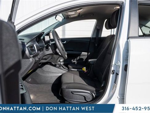 Used 2023 Kia Rio S image 5