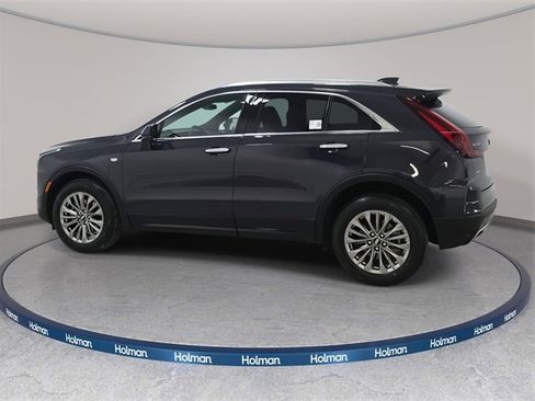 Certified 2025 Cadillac XT4 Premium Luxury image 8