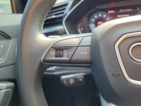 Used 2025 Audi Q3 2.0T Premium w/ Convenience Package AWD/4WD image 18