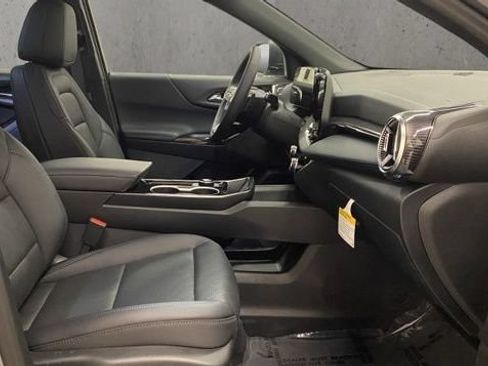 New 2027 Chevrolet Equinox LT w/ Convenience Package II AWD/4WD image 24