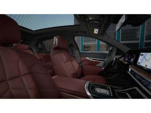 New 2026 BMW 740i w/ Executive Package image 9