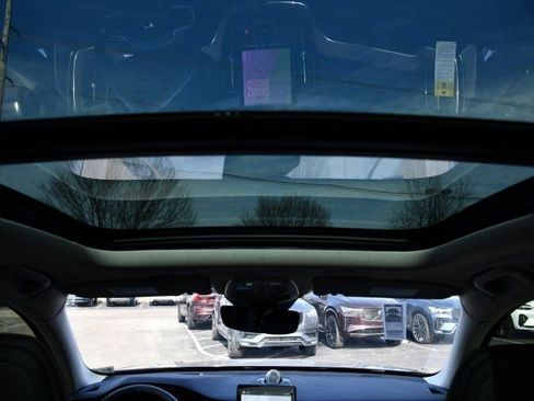 New 2026 Volvo XC60 B5 Ultra w/ Protection Package Premier image 26