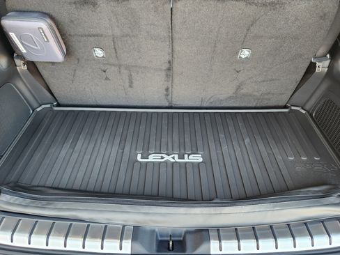 New 2026 Lexus TX 500h AWD image 24