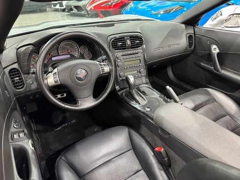 Used 2009 Chevrolet Corvette Convertible w/ Preferred Equipment Group RWD image 8