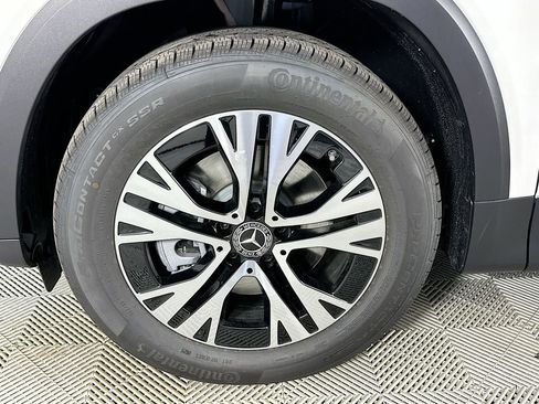 Certified 2026 Mercedes-Benz GLB 250 image 31