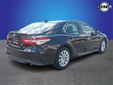 Used 2020 Toyota Camry LE image 4