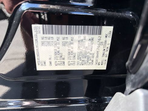 Used 2023 Nissan Rogue SV FWD image 35