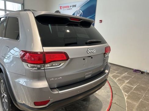 Used 2021 Jeep Grand Cherokee Limited image 5