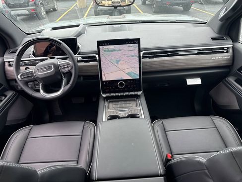 New 2025 GMC Sierra EV Denali AWD/4WD image 32