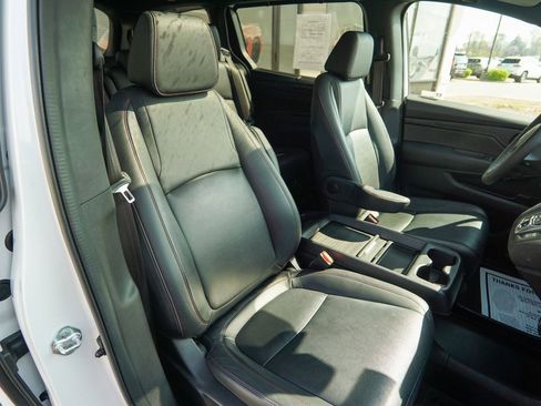 Used 2023 Honda Odyssey Sport image 31