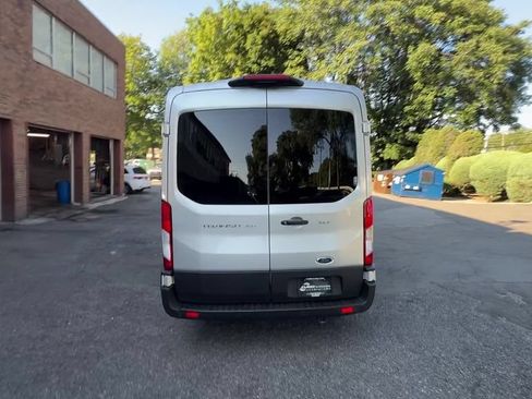 Used 2022 Ford Transit 350 XLT RWD image 11