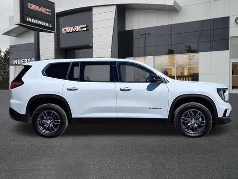 Used 2025 GMC Acadia Elevation AWD/4WD image 29
