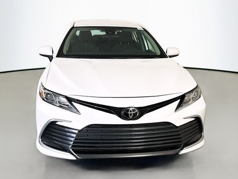 Used 2023 Toyota Camry LE FWD image 2