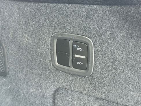 Used 2020 Porsche Cayenne E-Hybrid image 57