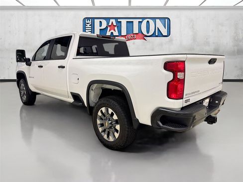 Used 2025 Chevrolet Silverado 2500 Custom w/ Custom Value Package image 5
