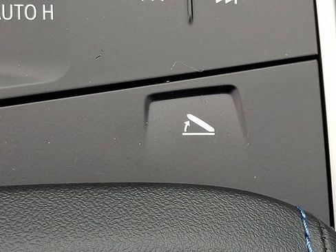 Used 2025 BMW X2 M35i image 18