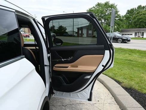 Used 2022 Lincoln Corsair Reserve AWD/4WD image 20