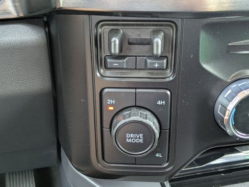 Used 2026 Ford F350 Lariat w/ Lariat Ultimate Package AWD/4WD image 27