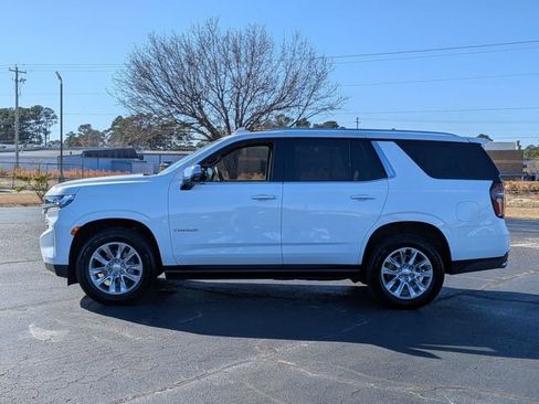 Used 2023 Chevrolet Tahoe Premier w/ Premium Package image 4