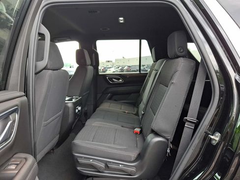 Used 2021 GMC Yukon SLE AWD/4WD image 10