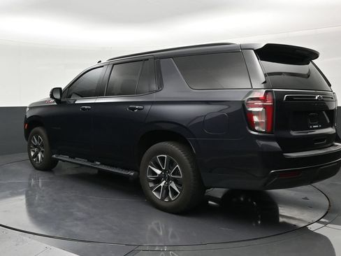 Used 2023 Chevrolet Tahoe Z71 w/ Luxury Package AWD/4WD image 3