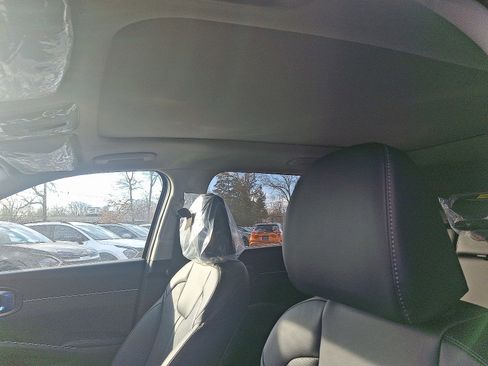 New 2026 Kia Sorento S w/ S Panoramic Sunroof Package image 13