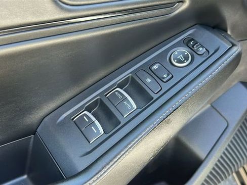 Used 2023 Honda Accord Sport image 11