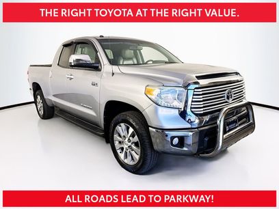Used 2015 Toyota Tundra Limited w/ Limited Premium Package